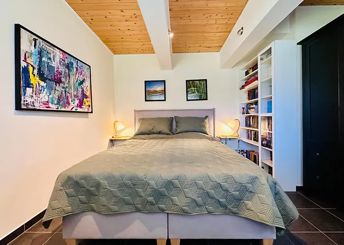 Seezeit & Romantisches Baumhaus شقة